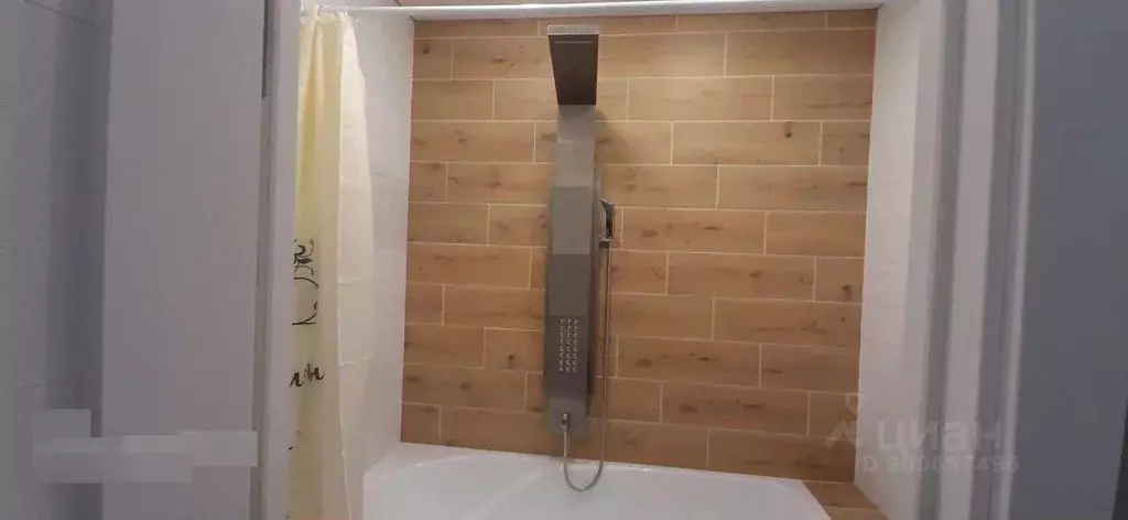 1-к кв. Орловская область, Орел Артельный пер., 6 (42.0 м) - Фото 2