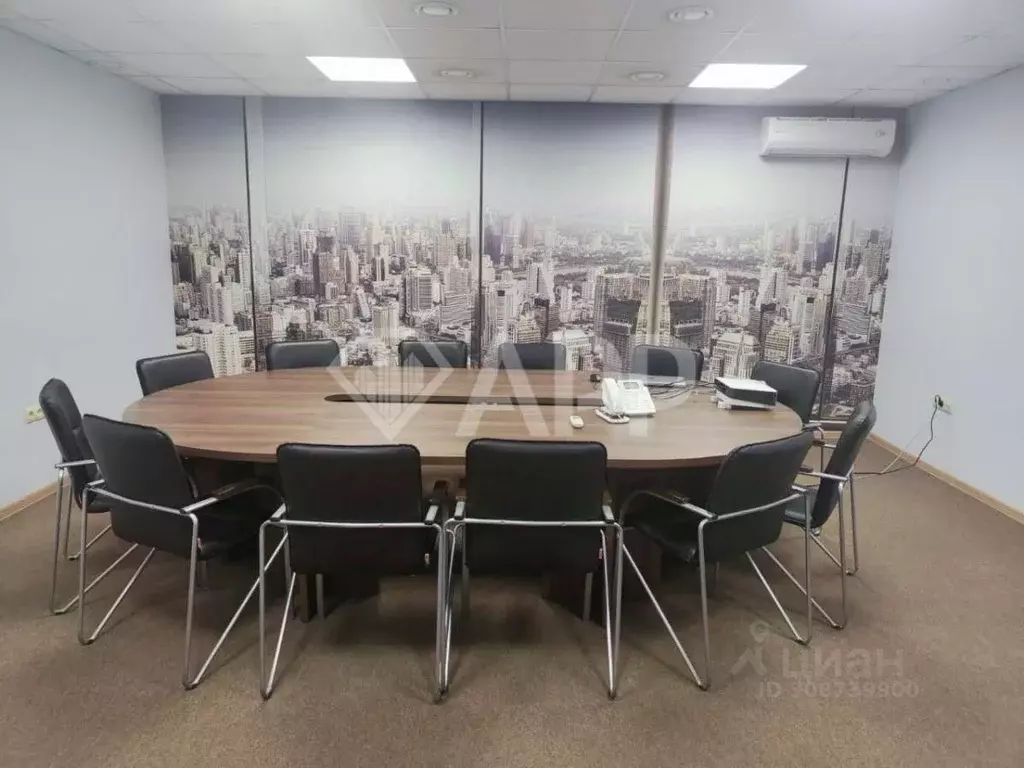 Офис в Удмуртия, Ижевск Автозаводская ул., 7 (700 м) - Фото 1