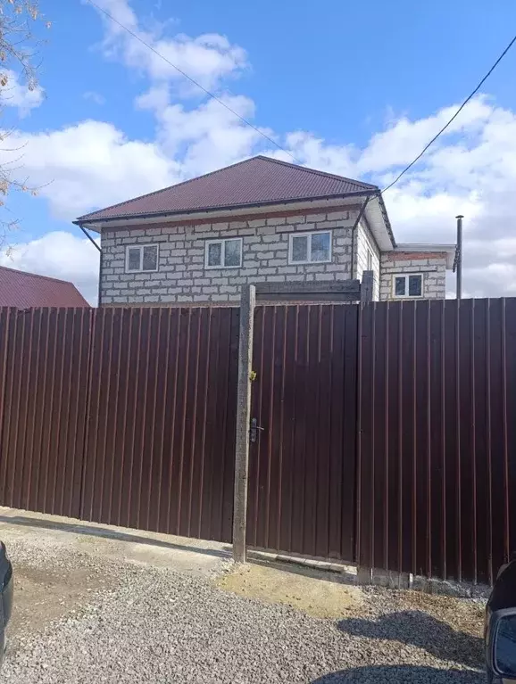 Коттедж в Челябинская область, Челябинск Радиаторная ул., 3 (152 м) - Фото 1