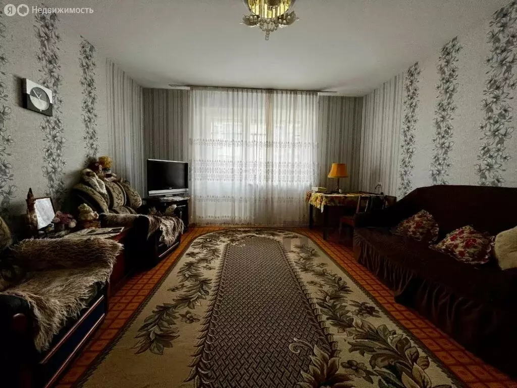 2-комнатная квартира: Чебаркуль, Электростальская улица, 7А (53 м) - Фото 1