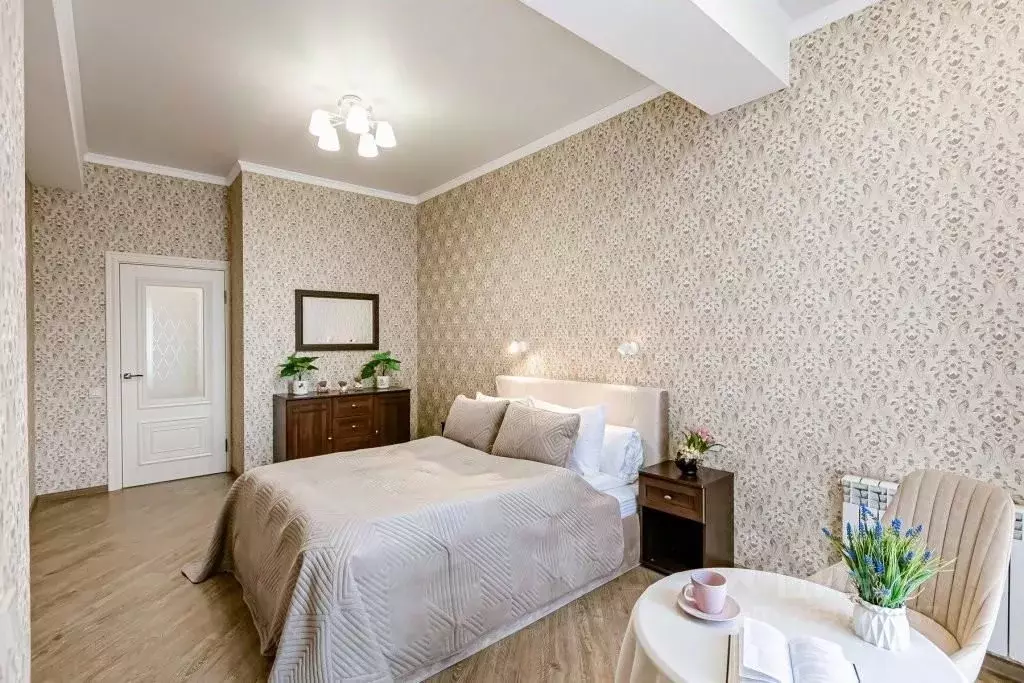 2-к кв. Ставропольский край, Кисловодск ул. Декабристов, 36/2 (65.0 м) - Фото 0