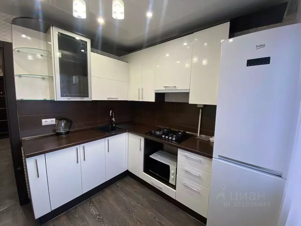 1-к кв. Омская область, Омск пос. Амурский, ул. Багратиона, 84 (35.8 ... - Фото 1