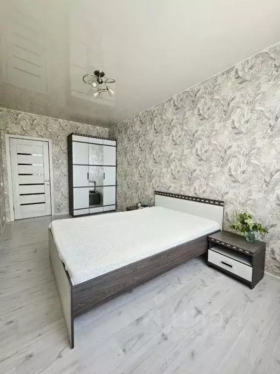 3-к кв. Иркутская область, Иркутск ул. Багратиона, 8/2 (85.2 м) - Фото 1