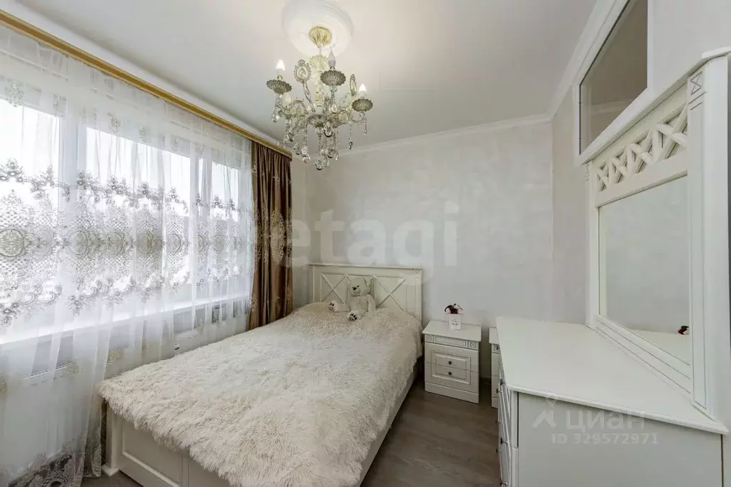 2-к кв. Тюменская область, Тюмень ул. Константина Посьета, 3 (67.7 м) - Фото 1