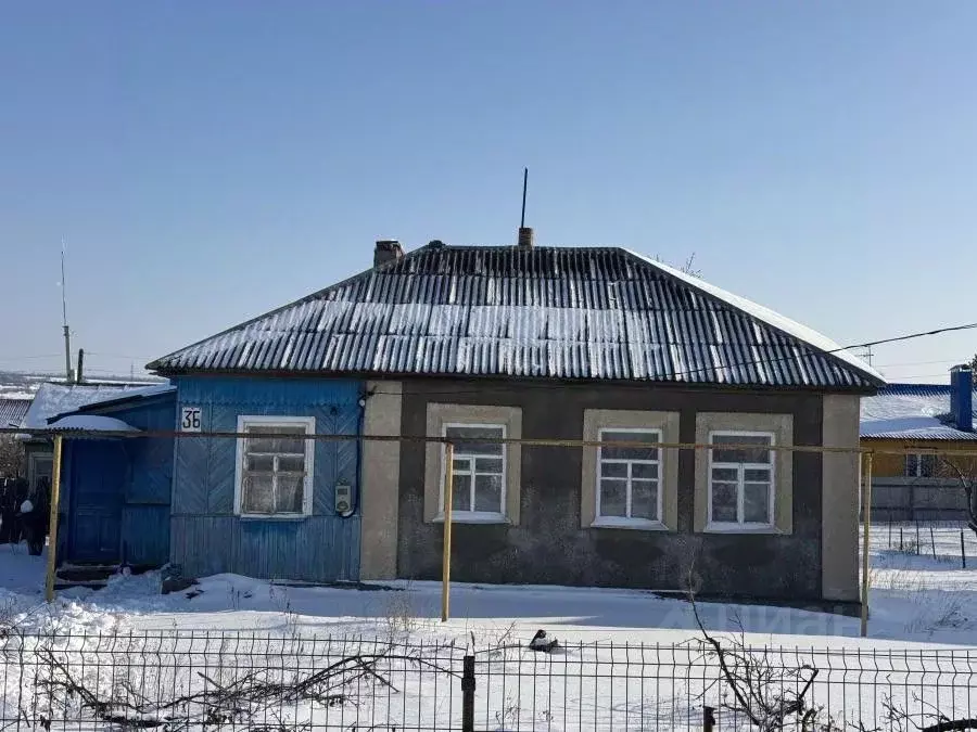 Дом в Воронежская область, Семилукский район, Стрелица рп ул. ... - Фото 2