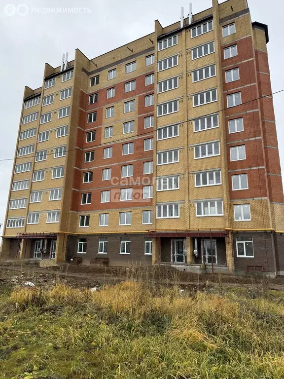 1-комнатная квартира: Медведево, посёлок городского типа Медведево, ... - Фото 1