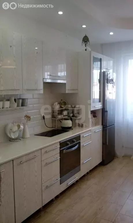 4-комнатная квартира: Якутск, улица Рыдзинского, 24/2 (94.2 м) - Фото 1