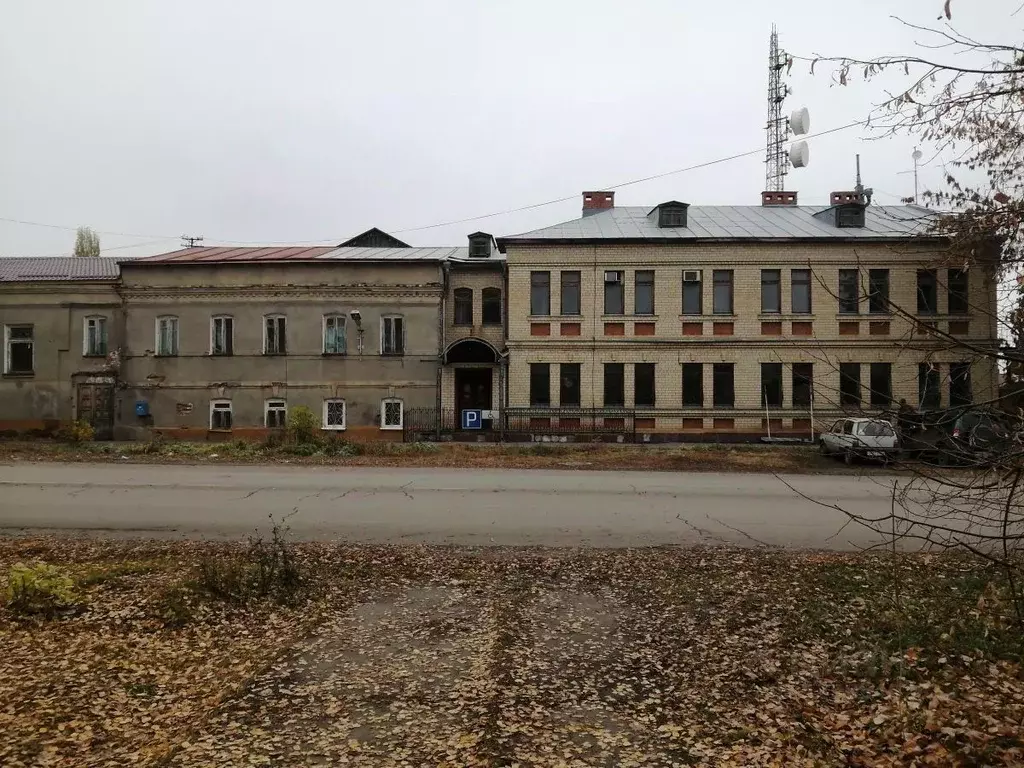 Помещение свободного назначения в Саратовская область, Хвалынск ул. ... - Фото 1