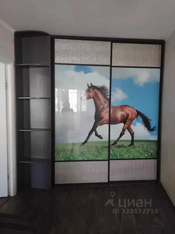 2-к кв. Тюменская область, Тюмень Микрорайон мыс, ул. Малиновского, ... - Фото 0