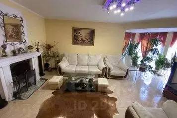 Дом в Крым, Судак ул. Пушкина, 17 (200 м) - Фото 1