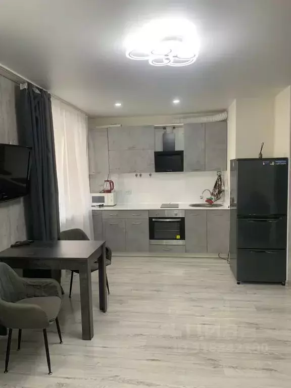 Студия Приморский край, Владивосток ул. Зеленый Бульвар, 30 (28.0 м) - Фото 0