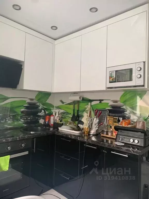 2-к кв. Саха (Якутия), Якутск ул. Кирова, 27 (42.3 м) - Фото 1