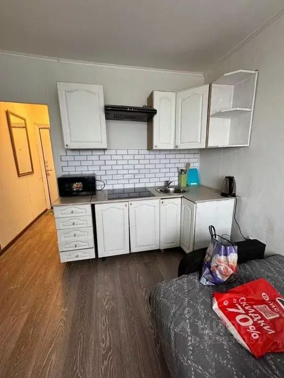 Студия Мурманская область, Апатиты Жемчужная ул., 52 (17.0 м) - Фото 1