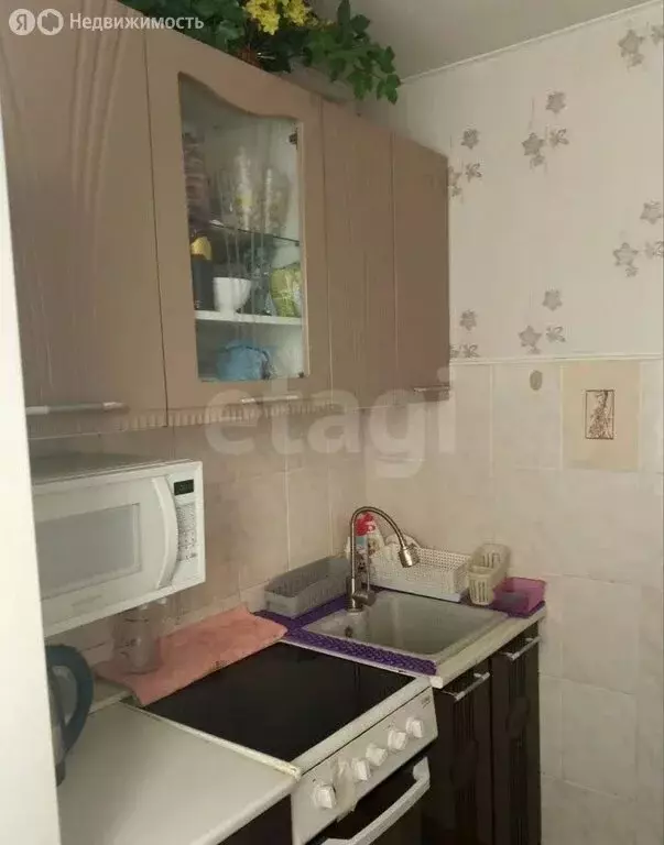 3-комнатная квартира: Кемерово, Белозёрная улица, 44А (51.1 м) - Фото 2
