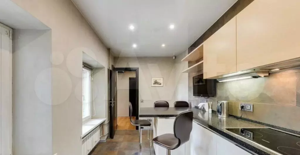 2-к. квартира, 80 м, 3/3 эт. - Фото 1
