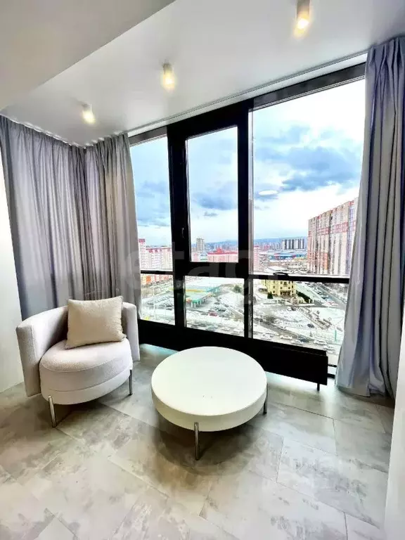 2-к кв. Красноярский край, Красноярск Караульная ул., 43/5 (65.0 м) - Фото 1