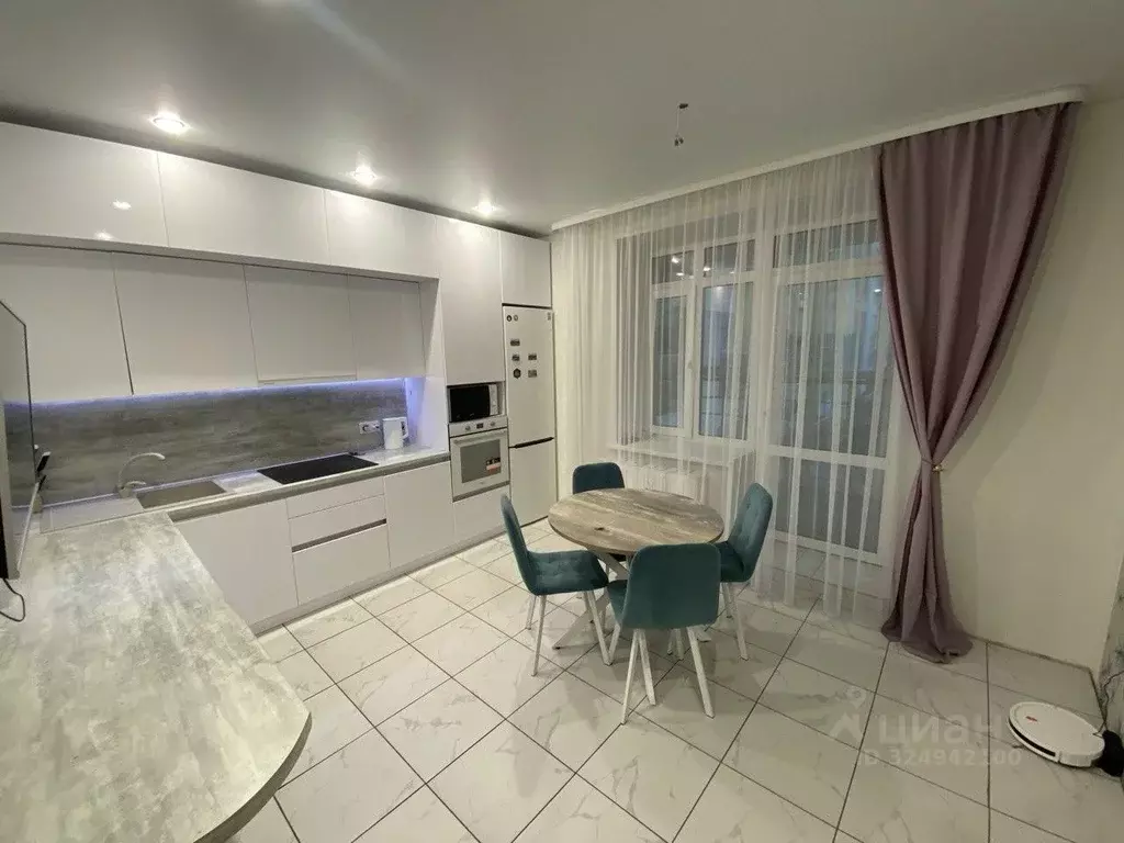 3-к кв. Башкортостан, Уфа ул. Чапаева, 10 (77.0 м) - Фото 1