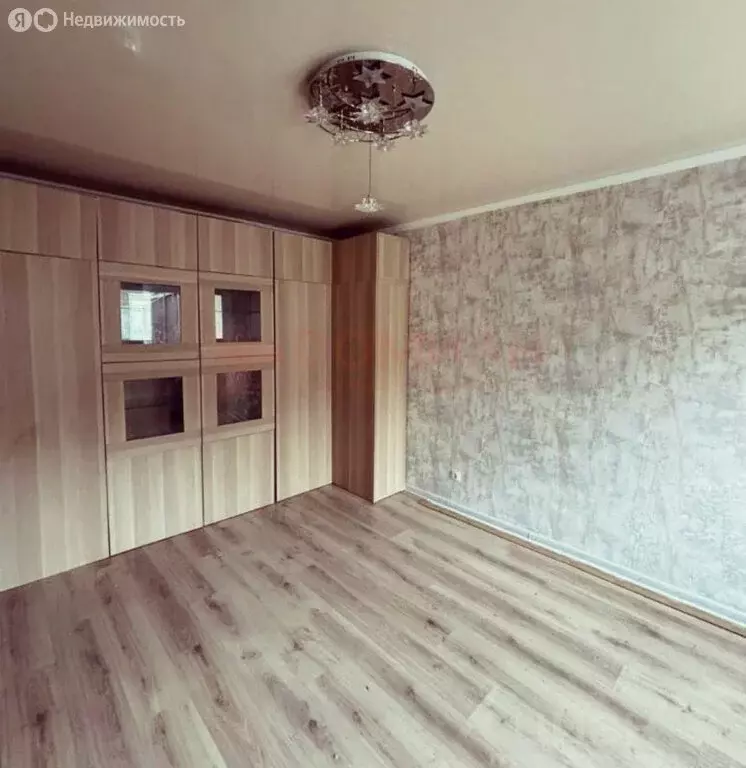 2-комнатная квартира: Новочеркасск, Михайловская улица, 89 (50 м) - Фото 1