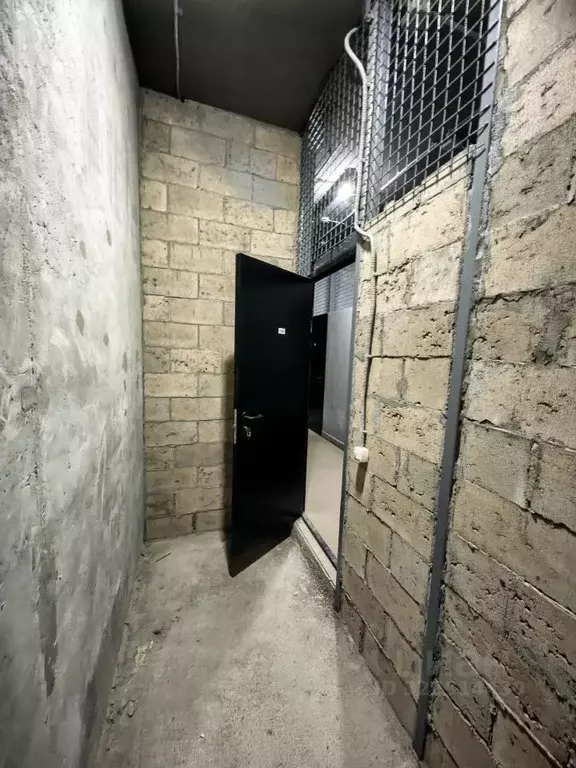 Гараж в Москва Дегунинская ул., 9к1 (4 м) - Фото 1