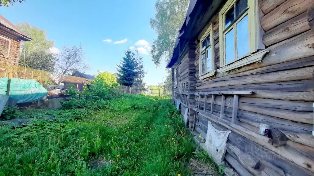 Дом в Ленинградская область, Киришский район, Пчевжинское с/пос, д. ... - Фото 1