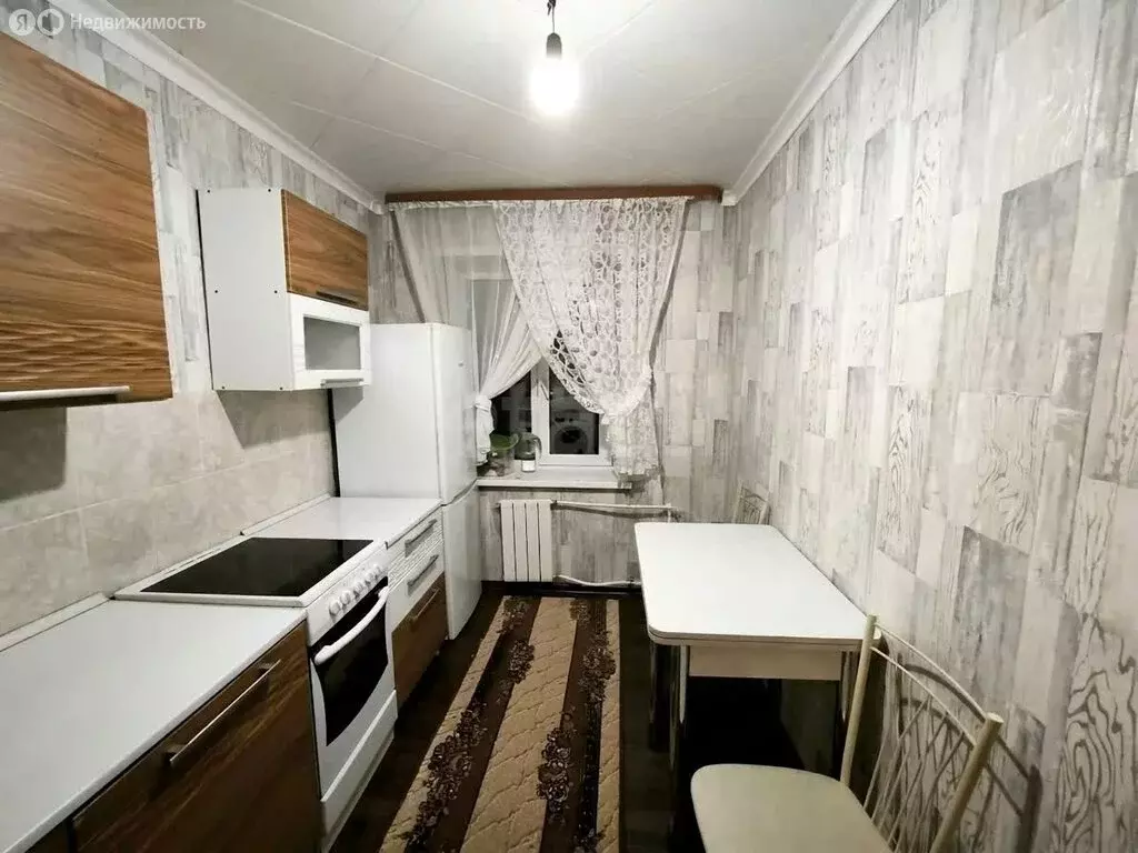 2-комнатная квартира: Качканар, 11-й микрорайон, 13 (50.3 м) - Фото 2