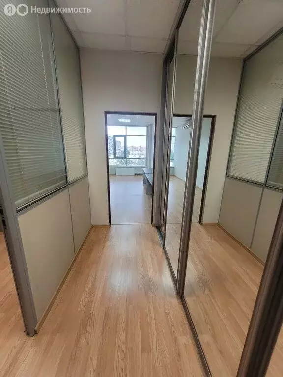 Офис (54 м) - Фото 1