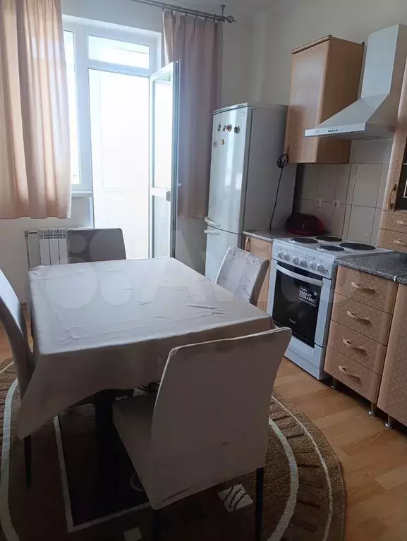 1-к. квартира, 40 м, 14/15 эт. - Фото 1