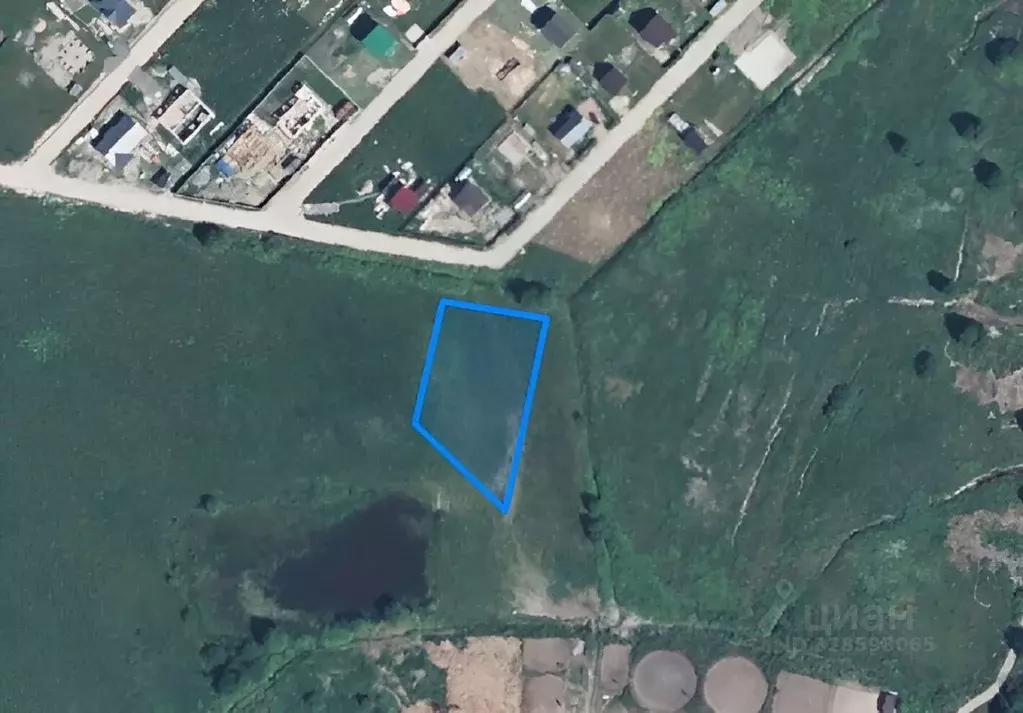 Участок в Ленинградская область, Гатчинский муниципальный округ, д. ... - Фото 2