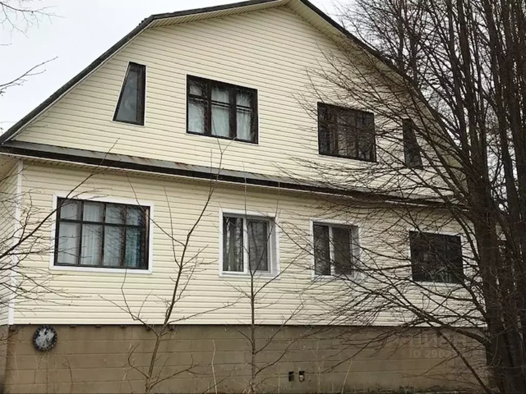 Дом в Тверская область, Калязинский район, д. Красное  (216 м) - Фото 1