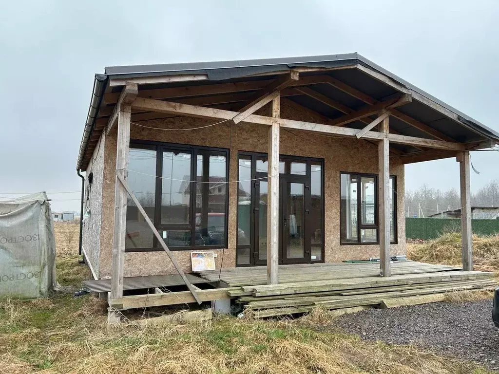 Дом в Ленинградская область, Тосненский район, Федоровское городское ... - Фото 1