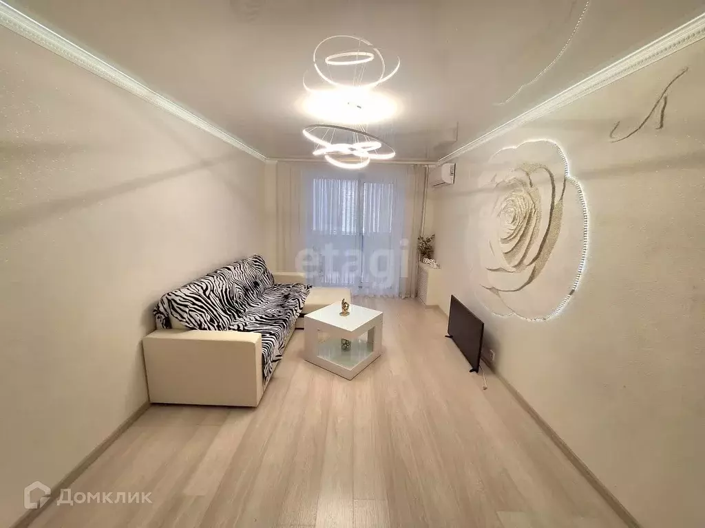 Продаётся 3-к квартира, 71.7 м - Фото 0