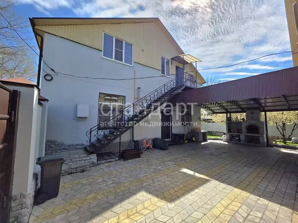Дом в Ставропольский край, Ессентуки ул. Куйбышева (347 м) - Фото 0