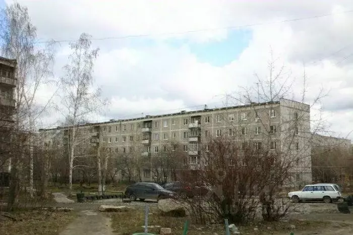 2-к кв. Свердловская область, Екатеринбург ул. Викулова, 33/2 (43.8 м) - Фото 1