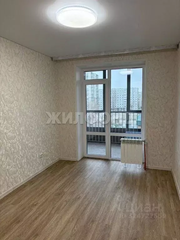 2-к кв. Хакасия, Абакан ул. Ленинского Комсомола, 77 (65.0 м) - Фото 1