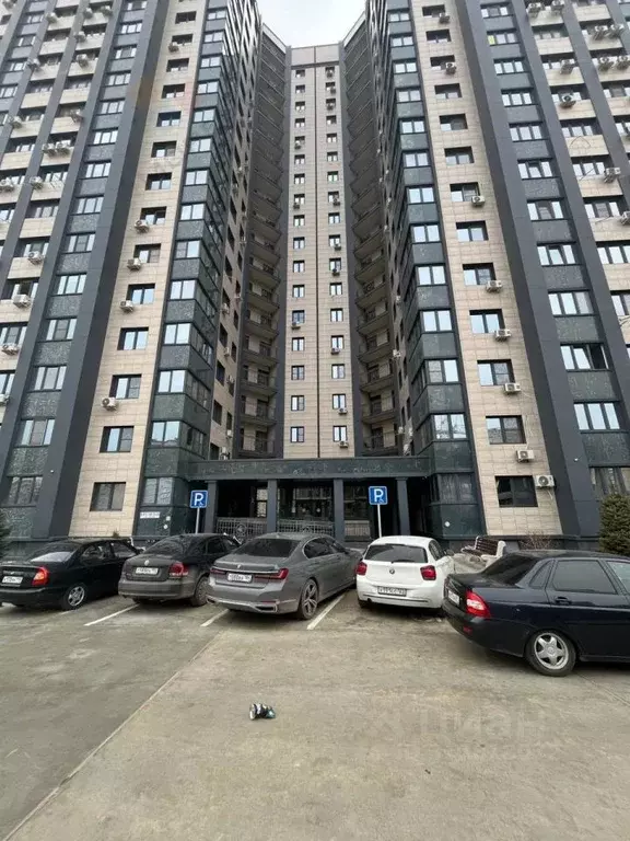 2-к кв. Краснодарский край, Краснодар ул. Домбайская, 10/2 (60.4 м) - Фото 0