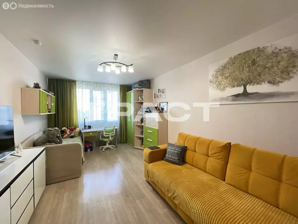 3-комнатная квартира: хутор Ветряк, Выборская улица, 10 (85 м) - Фото 1