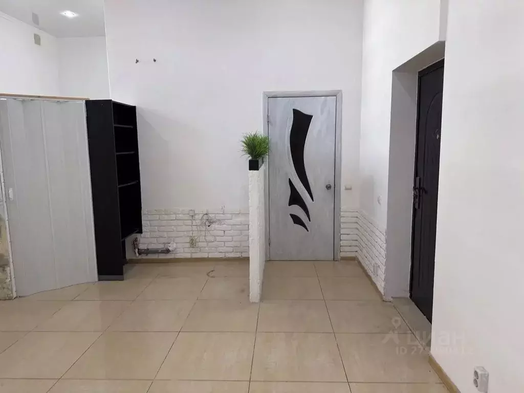 Офис в Краснодарский край, Краснодар ул. Селезнева, 4/5 (35 м) - Фото 1