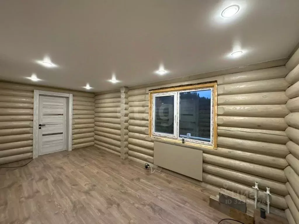 Дом в Кировская область, Слободской район, Ленинское с/пос, д. Большие ... - Фото 1