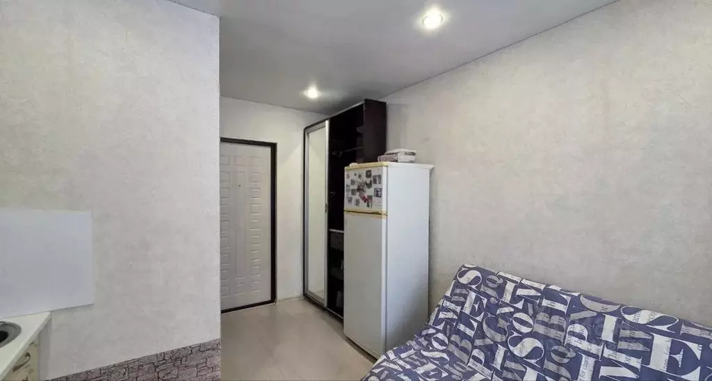 1-к кв. Татарстан, Казань Октябрьская ул., 15 (15.0 м) - Фото 2