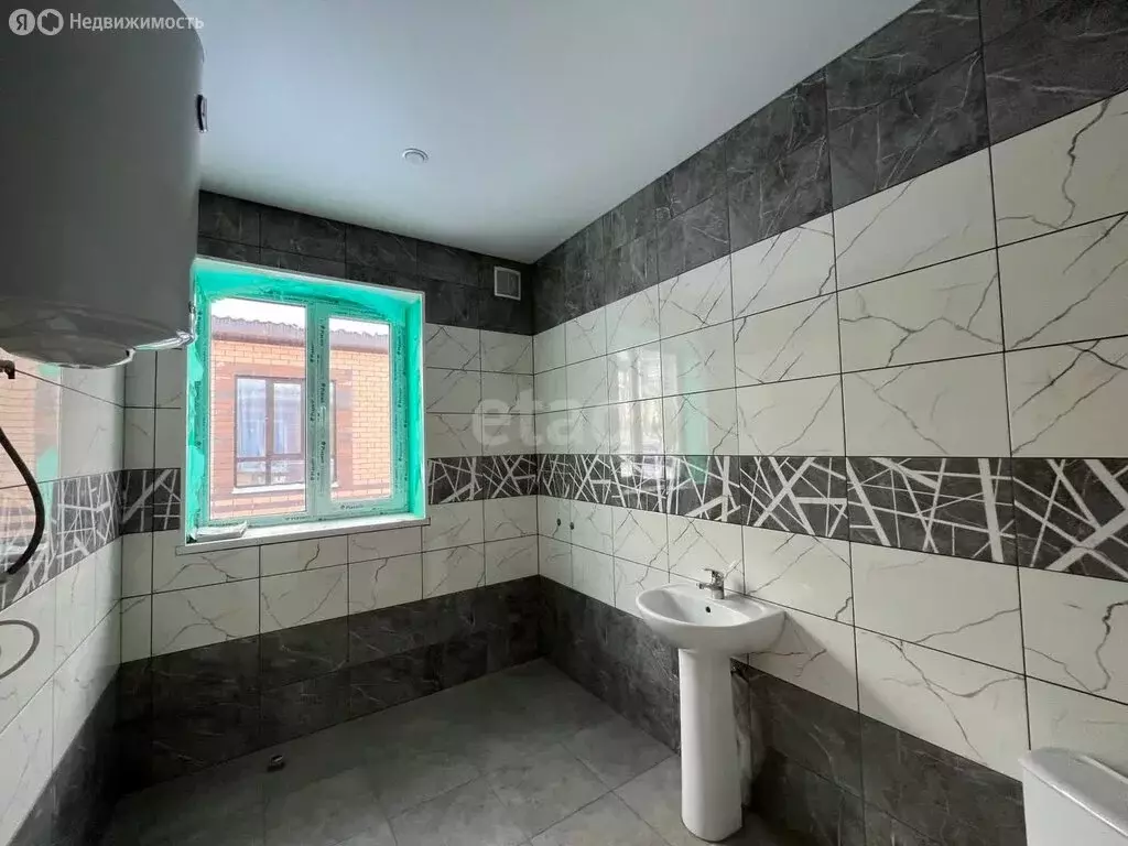 Дом в Уфимский район, Русско-Юрмашский сельсовет, деревня Шмидтово ... - Фото 2