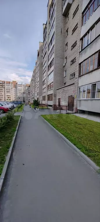 Комната 17 м в 2-к., 1/9 эт. - Фото 0