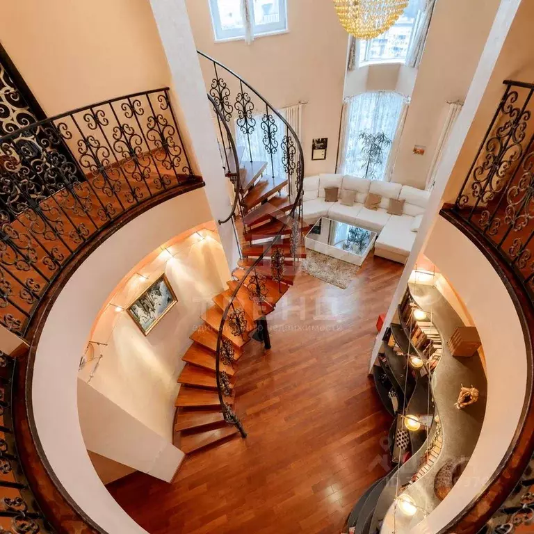 5-к кв. Санкт-Петербург просп. Ветеранов, 130 (185.4 м) - Фото 1
