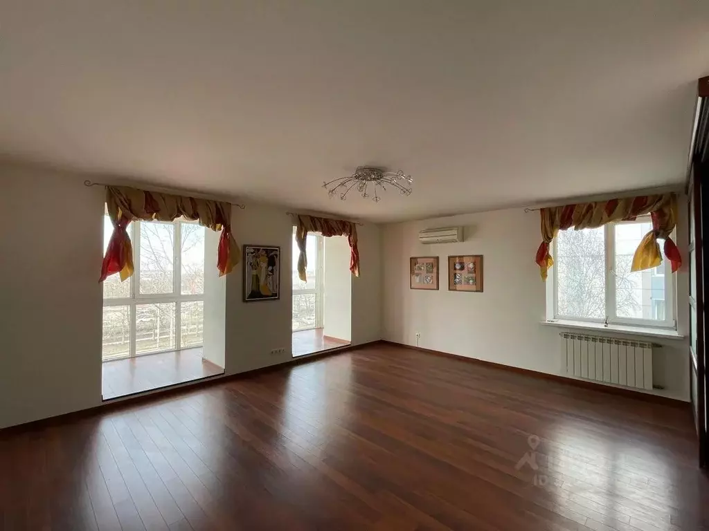 4-к кв. Томская область, Томск просп. Мира, 15 (118.4 м) - Фото 1