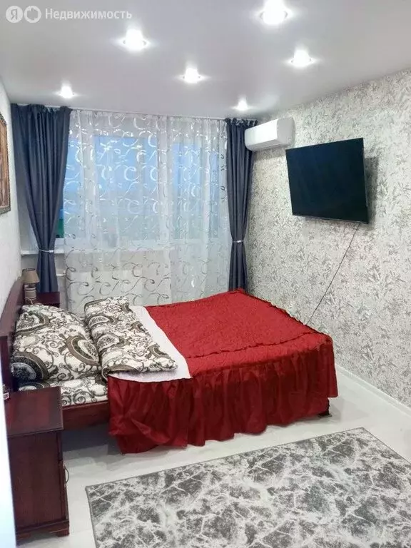 1-комнатная квартира: Киров, Нововятский район, улица Орджоникидзе, 2Б ... - Фото 2