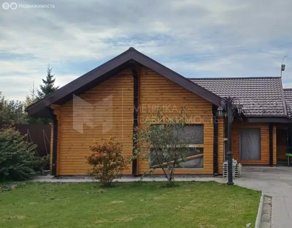 Дом в Тюмень, Калининская улица (363.1 м) - Фото 1