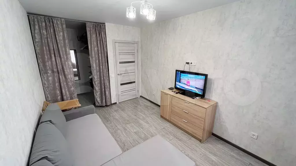 1-к. квартира, 30 м, 2/5 эт. - Фото 1