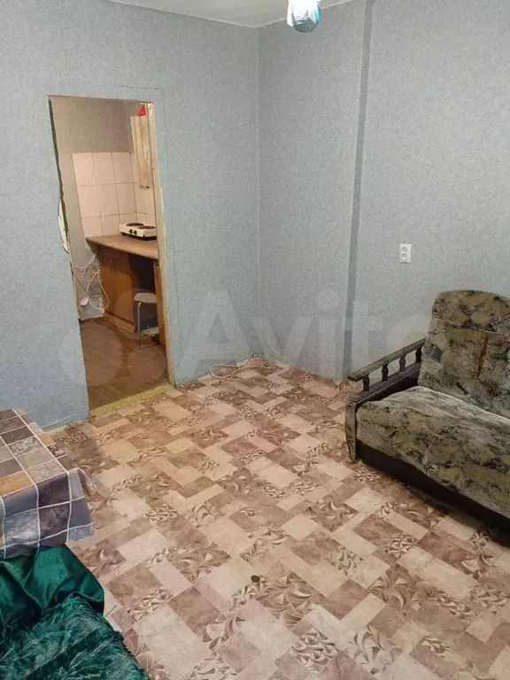 Комната 18 м в 1-к., 1/5 эт. - Фото 1