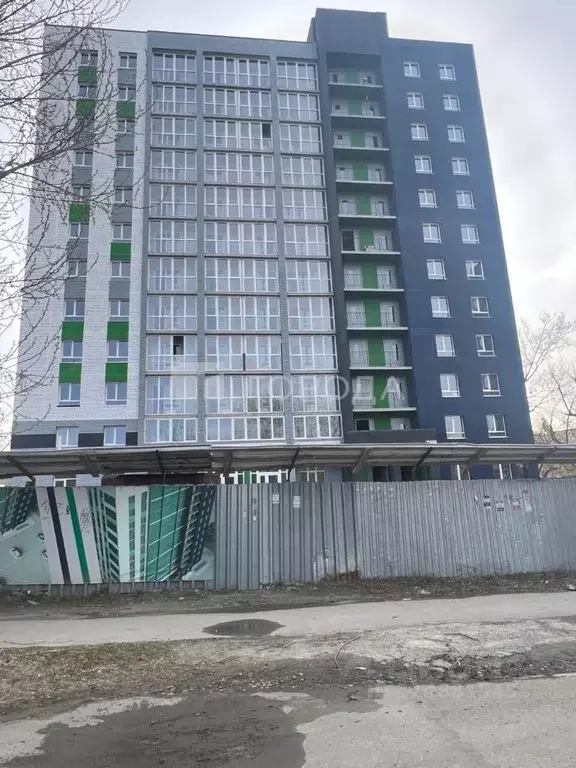 Студия Алтайский край, Барнаул ул. Смирнова, 94А (22.1 м) - Фото 1
