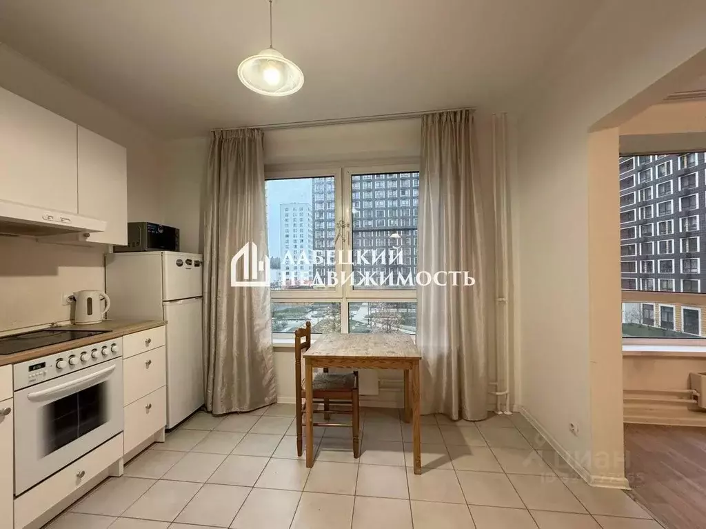 2-к кв. Москва ул. Саларьевская, 14к2 (69.8 м) - Фото 1