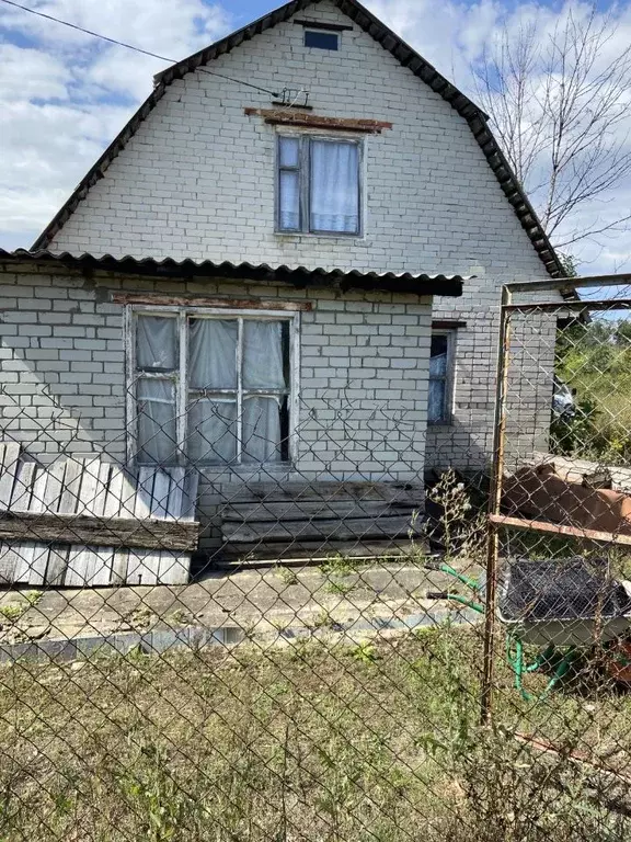 Дом в Саратовская область, Татищевский район, Идолгское муниципальное ... - Фото 1